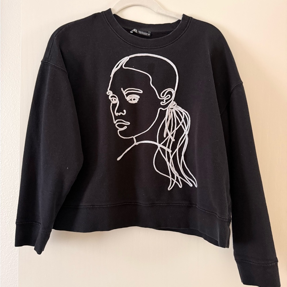 Zara Black Sweatshirt with White Line Art